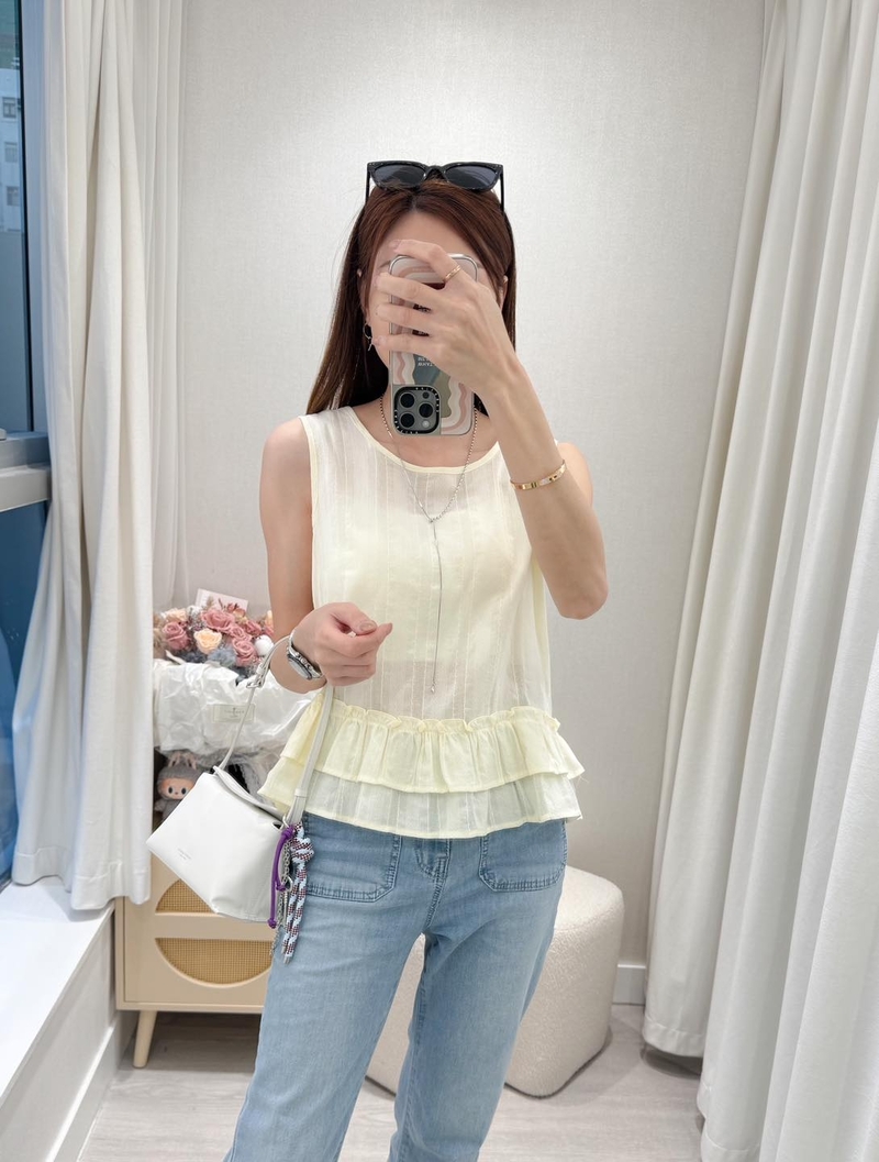 #11966 Ruffles 背心