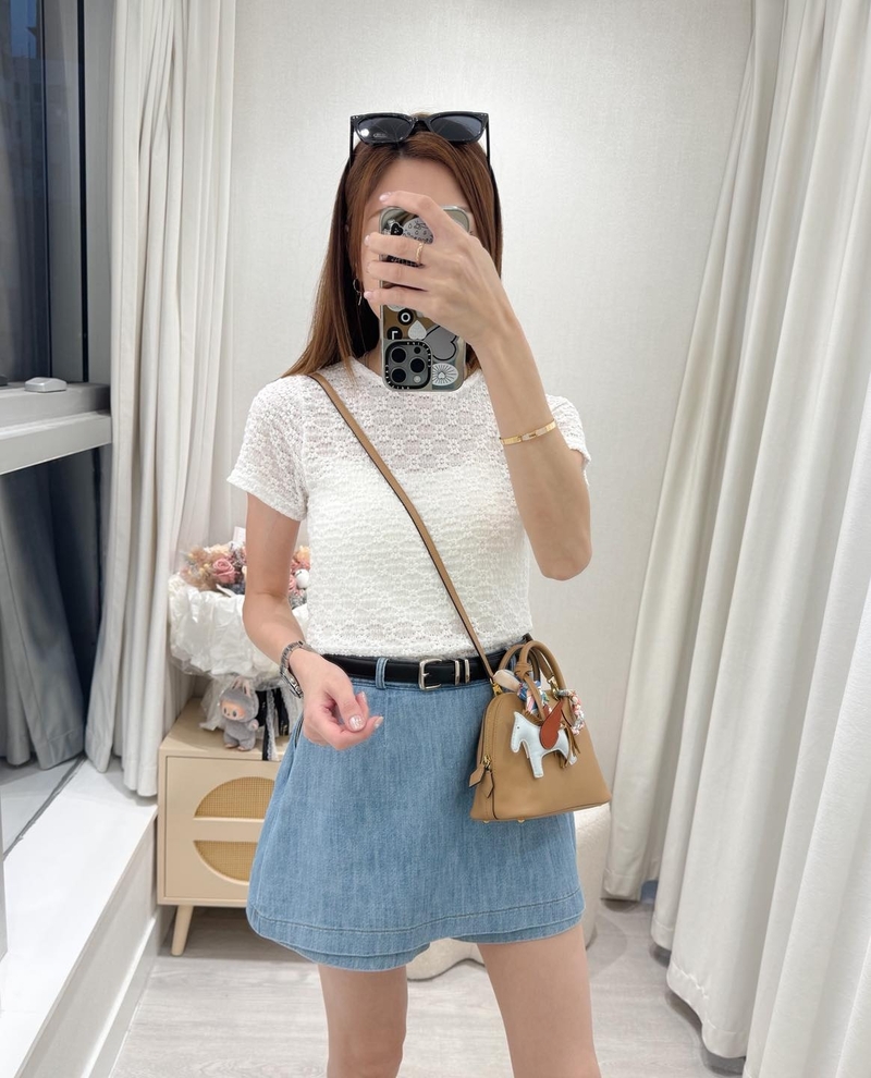 #12273   花形Lace Top