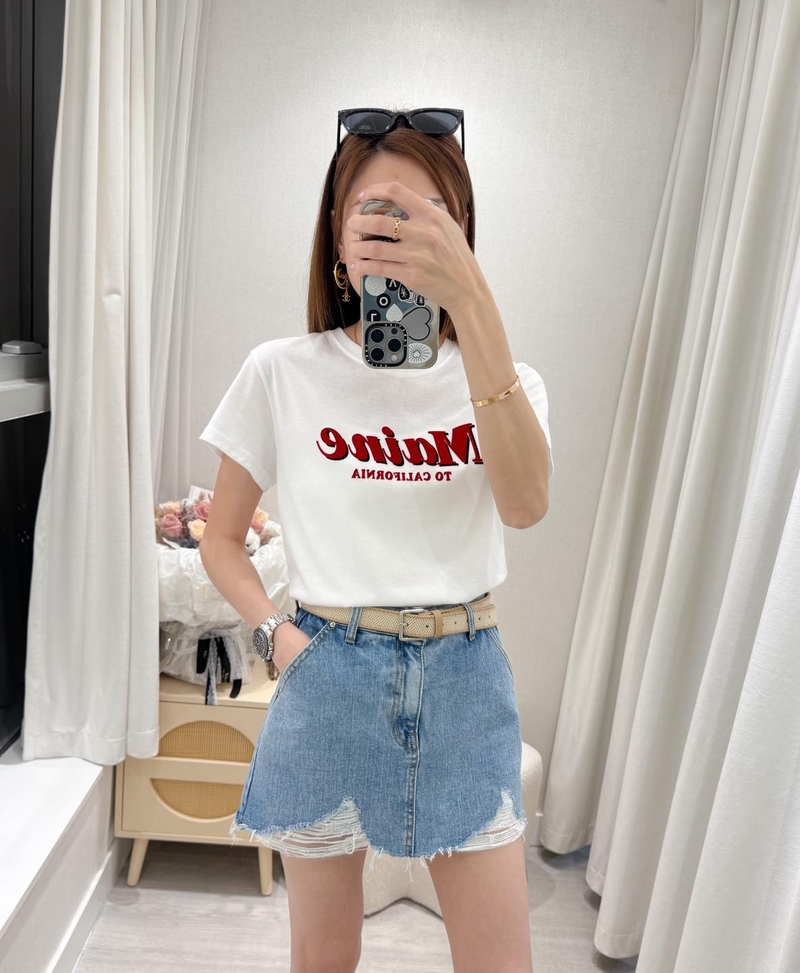 #12303  Maine 絲絨字母Tee