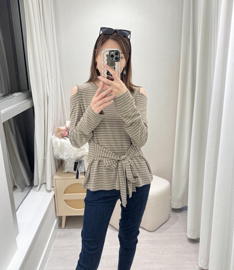 #12468  露肩綁腰間Top